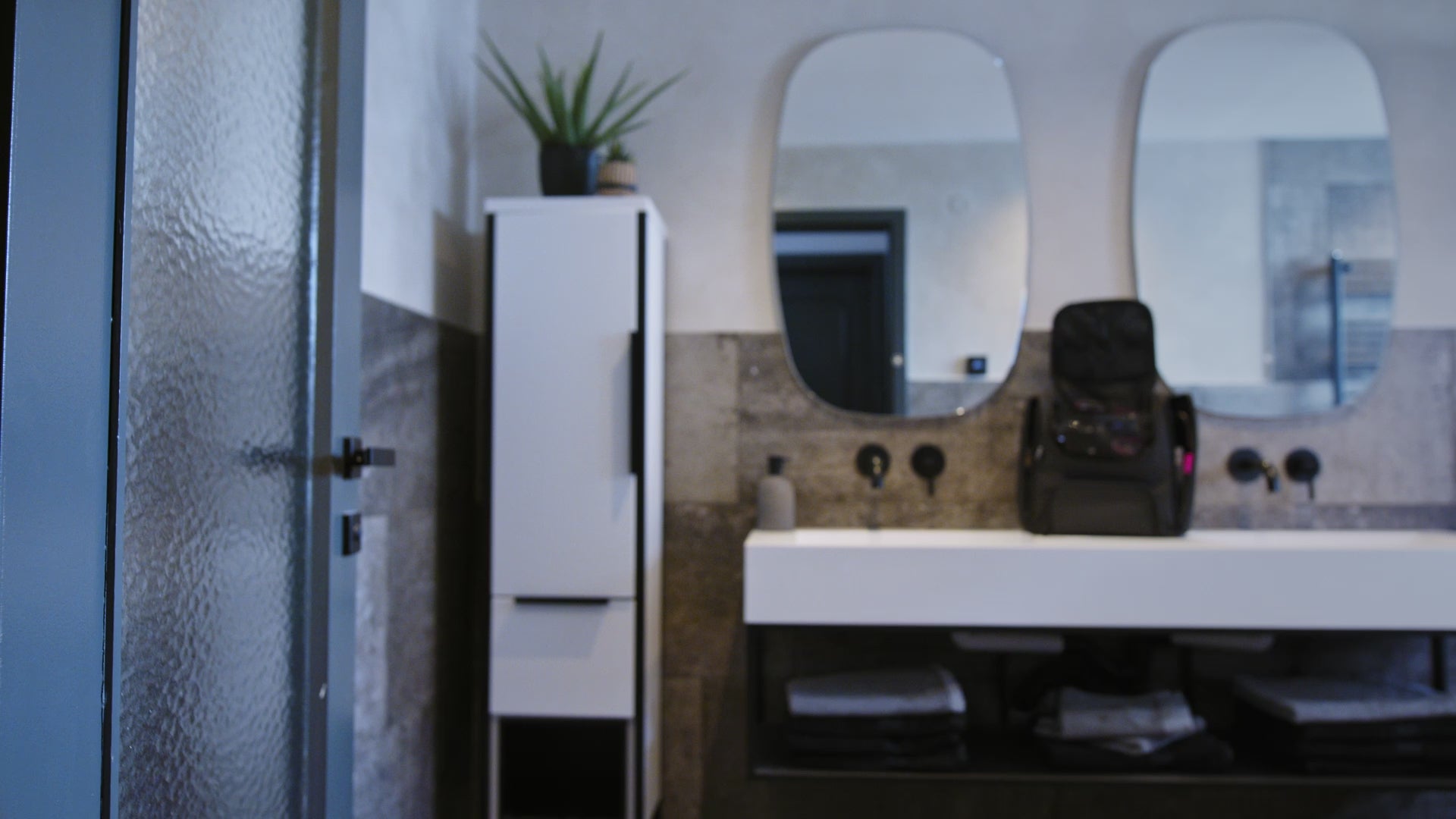 Kulturbeutel XXL schwarz